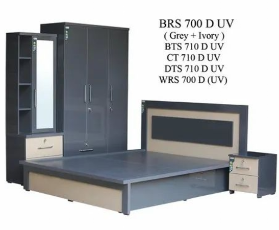 BEDROOM SET