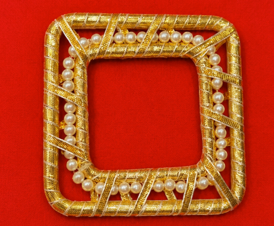 Square double moti ribg