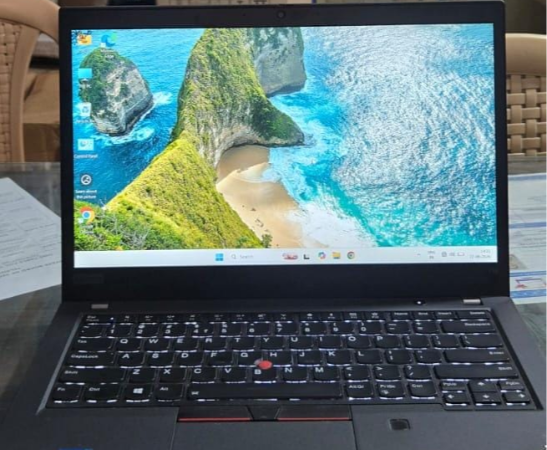LENOVO T14