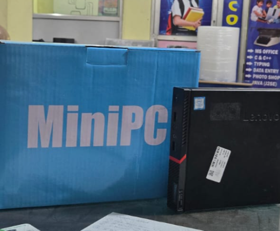 LENOVO TINY PC
