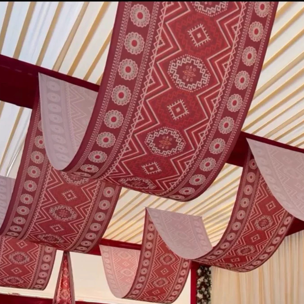 Ceiling Runner